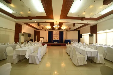 Marcian Business Hotel