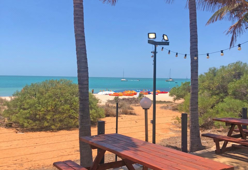 RAC 몽키 미아 돌핀 리조트의 레스토랑 내부