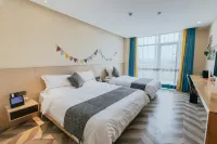 Coin Camp Inn 가오춘구 호텔