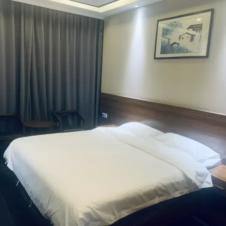 Yantai Yixiangju Business Hotel