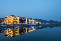 Floral Hotel·Qixi Meisu Hotel (Wuyuan Branch) Hotels in Jiangwan scenic spot