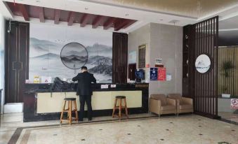 Dongchen Holiday Hotel (Yichang Zhongnan Road Global Port Store)