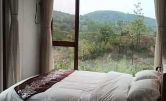 Lantian Yunju Huagu Linyuan Homestay