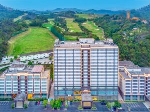 Phoenix Hill Hotel Dongguan (Golf Course Shop)