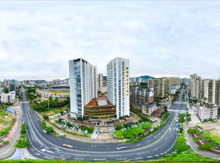 Licheng Youde Hotel Отели рядом с достопримечательностью «Sanqing Palace, Yuanmiao Taoist Temple»