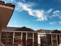 Congcong Nanian Yiqingchun Hotel - خلابة
