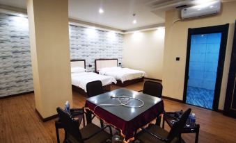 Huairen Guangjie Hotel