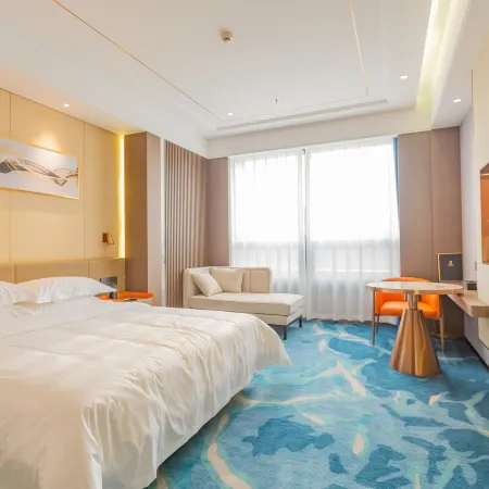 Wuchang Golden Tower International Hotel