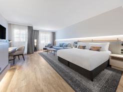 Crowne Plaza HAWKESBURY VALLEY by IHG