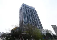 U Homestay Hotels in Intime City&International Roller Skating Center