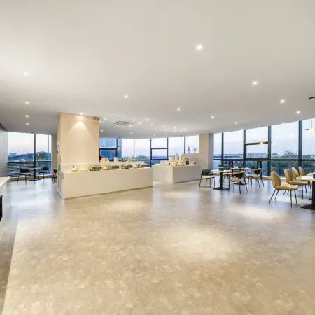 Hello Hotel (Wanguo Road Branch, Jiaxing Nanhua Airport) Отели рядом с Аэропорт Цзясин Наньху