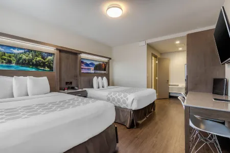 Super 8 by Wyndham Macleod Trail Calgary