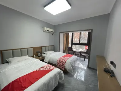 Baoji Tongxin Hotel Hotels in Zhongshan Road/Xifu Old Street