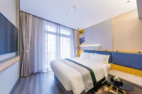 Homeinn Selected Hotel (Shanghai Daning International Circus Subway Station) โรงแรมใกล้จัตุรัสการค้านานาชาติตานิง