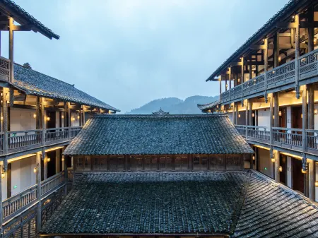 Guizhounese Academy Hotel