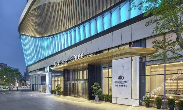 DoubleTree by Hilton Chengdu Riverside
