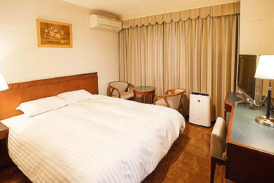 城堡酒店-鈴鹿中央