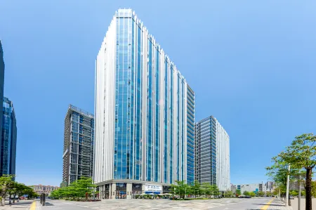 Flower Hotel