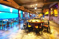 Majiu Hotel - parking