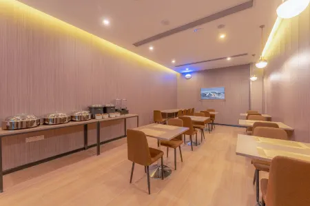 Borrman Hotel (Bengbu Wuhe) Отели в г. Ухэ