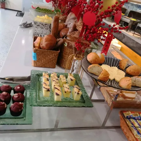 YES Garden Hotel (Hankou Railway Station Fanhai CBD)