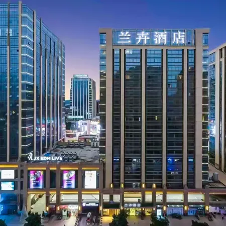 Lanhui Hotel (Wuzhou sanqicheng store)