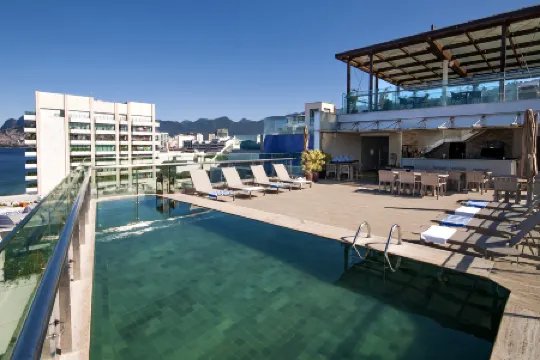 Arena Ipanema Hotel Отели рядом с достопримечательностью «Пляж Ипанема»