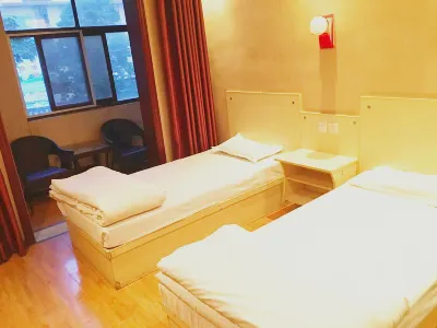 Fuyang Jianzong Kaidi Hotel