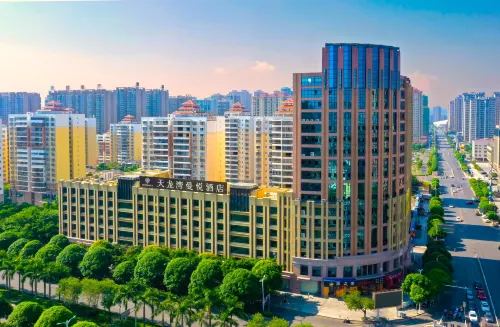 Mandala Hotel (Baise Station Wanjingcheng Night Market) - 3-Star