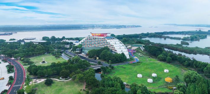 Zhenjiang Runyang Bridge Hotel Hoteles en Zhenjiang