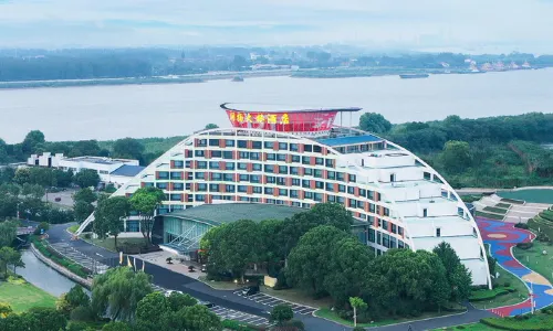 Zhenjiang Runyang Bridge Hotel