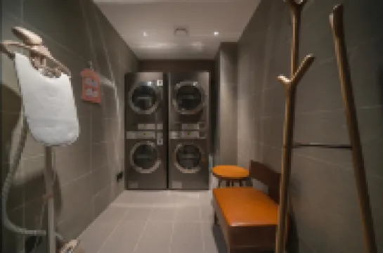 HanTing Hotel (Mudanjiang Railway Station)