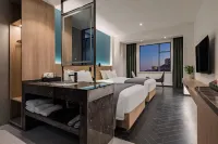 Harbor Plaza Lipe Hotel (Zhongxiang Branch) - parking