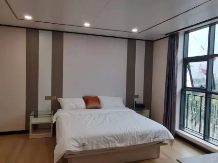 Senlong Hotel Отели рядом с достопримечательностью «Taishan Cape City Holiday Resort Center»