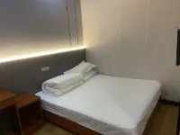 Cuiping Mountain Villa Hotels near Bamboo Sea Wild Animal Park