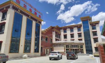 Yushu Yuer Temple Hotel