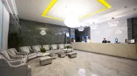 Yuzhong Tide Hotel