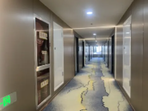 DeHong Apartment Hotel Hotels in Pingluo