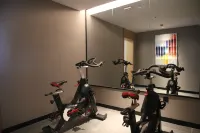 Park Inn by Radisson Hotel (DeBai Plaza Branch, Yucheng High tech Zone) - parking