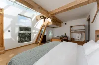 Yunji Wild Luxury Hotel