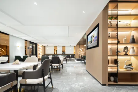 Atour Hotel on Dongtan Road, People's Square, Zoucheng