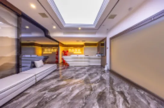 Cloud Hotel Lanzhou Zhangye Road Pedestrian Street Branch