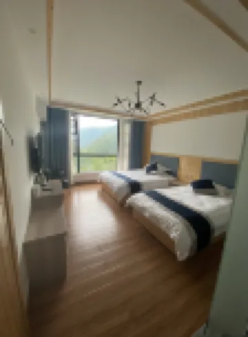 Anji Yongle Pavilion Farmhouse Hotels near Canglongbaipu Drifting