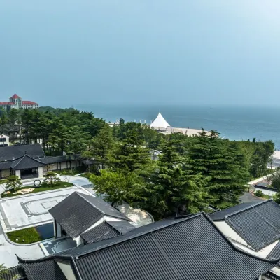 Huanghai Hotel（No.2 Bathing Beach Fisherman's Wharf Scenic Area Hotel） Hotels near Yantai Haichang Whale Shark Ocean Park