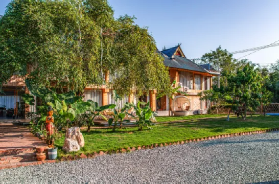 wushengJingyuan daizuyuan Branch) Hotels near Xishuangbanna Dai Garden