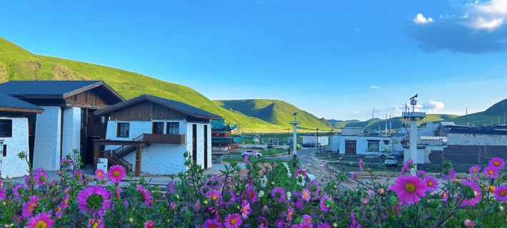 Yunxi Cangyun Homestay Hotels in Hezuo