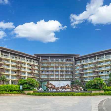 Taishan Yihe Lanyue Hot Spring Resort Hotel Отели в г. Тайшань