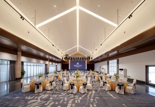 Grand Skylight Hotel Kaifeng Hotel Overview