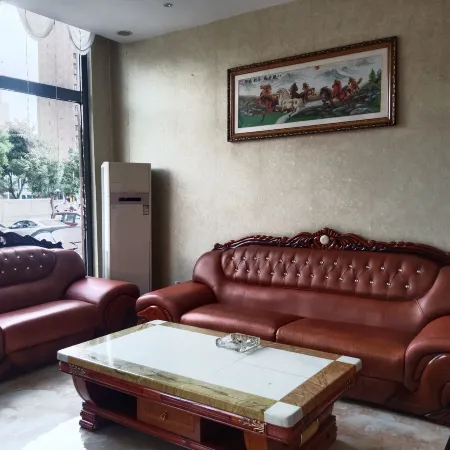 Jiu Jia Hotel