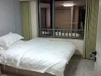 博玥名宿公寓(中山大學附設南沙醫院橫瀝地鐵站店) 鄰近横沥的酒店